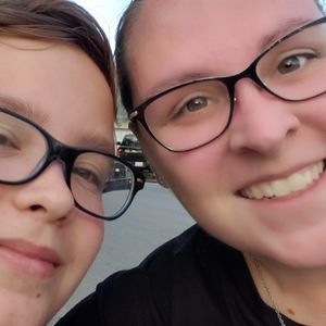 Meet your Posher, Alicia